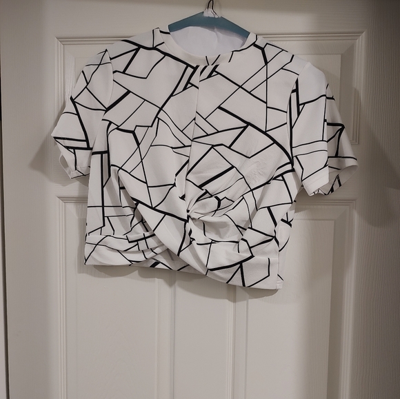 Amazon Tops - Crop top